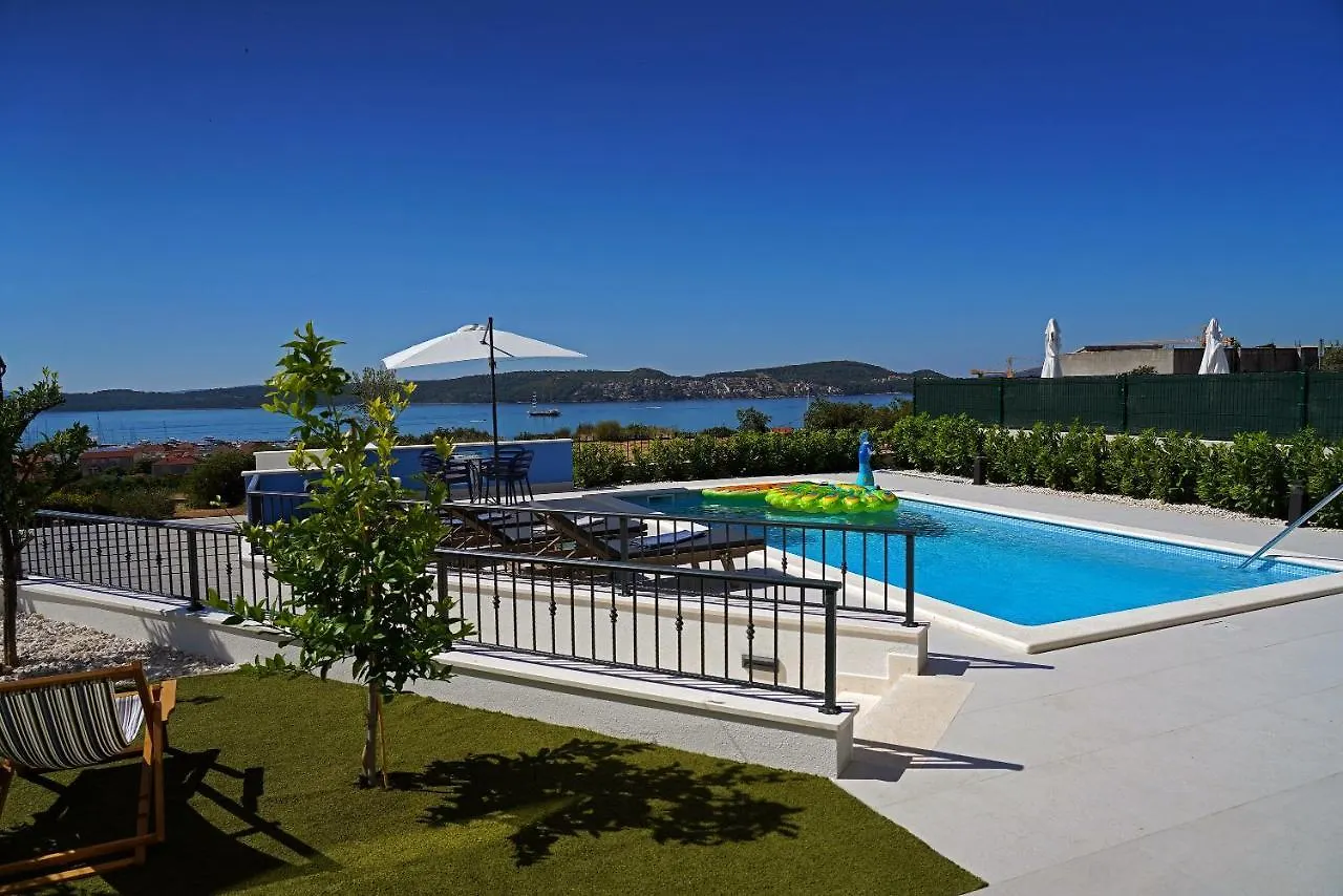 Villa Petra Seget Donji/Trogir Croatia