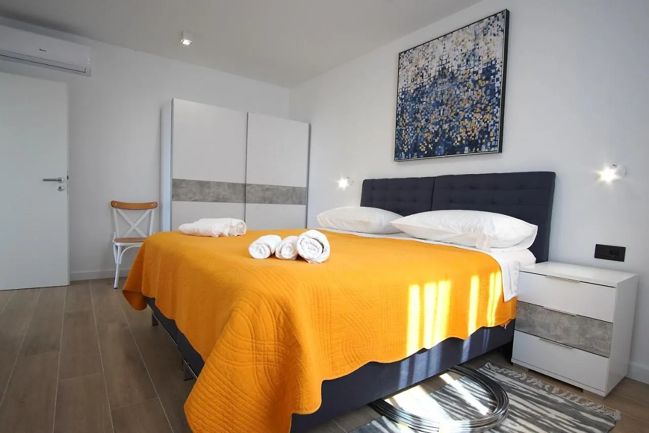 Villa Petra Seget Donji/Trogir