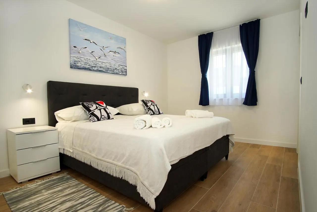 Villa Petra Seget Donji/Trogir Croatia