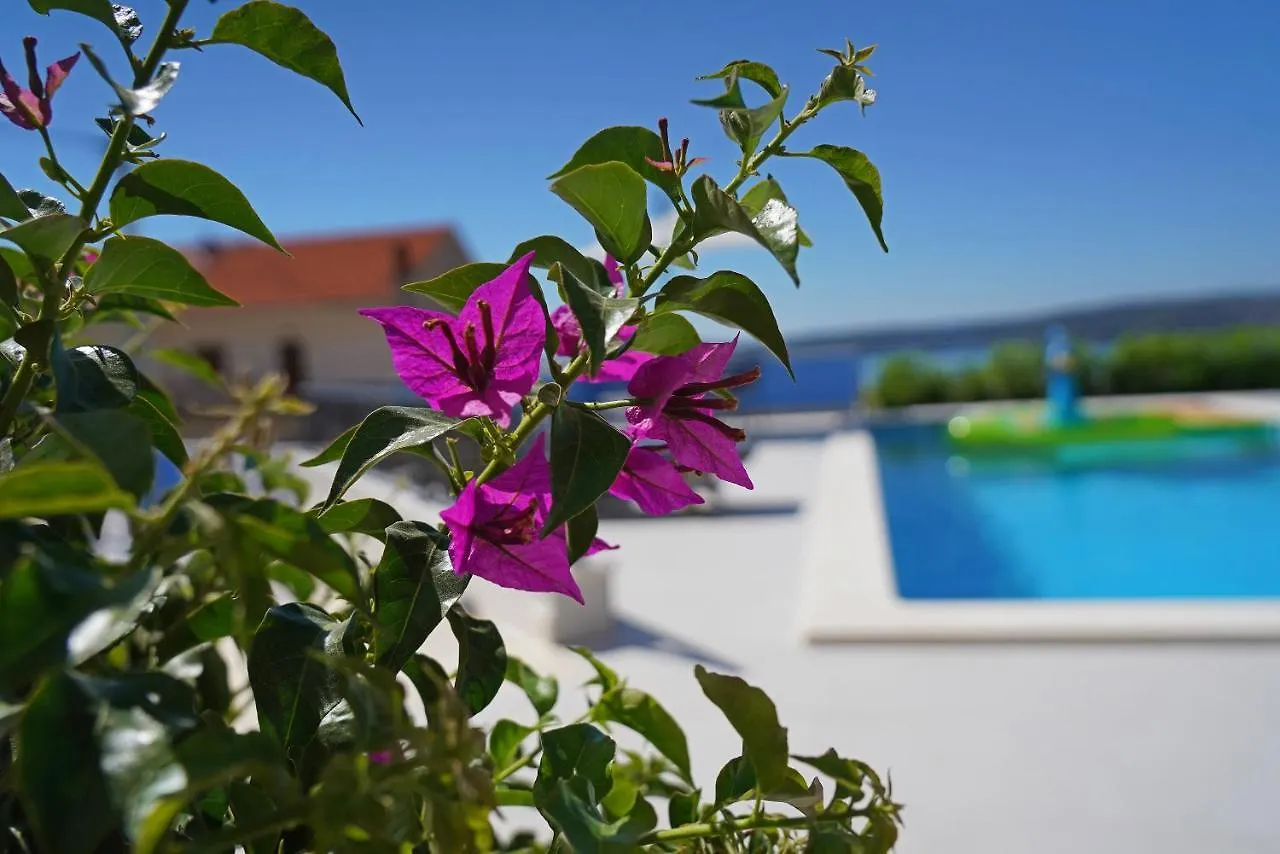 Villa Petra Seget Donji/Trogir