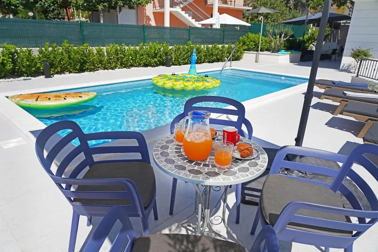 Villa Petra Seget Donji/Trogir 0*, Trogir Croatia